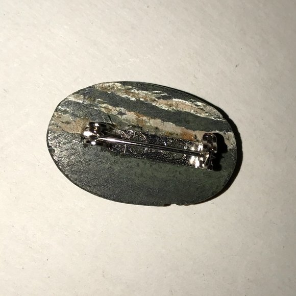 Serpentine Pin - Picture 2 of 8